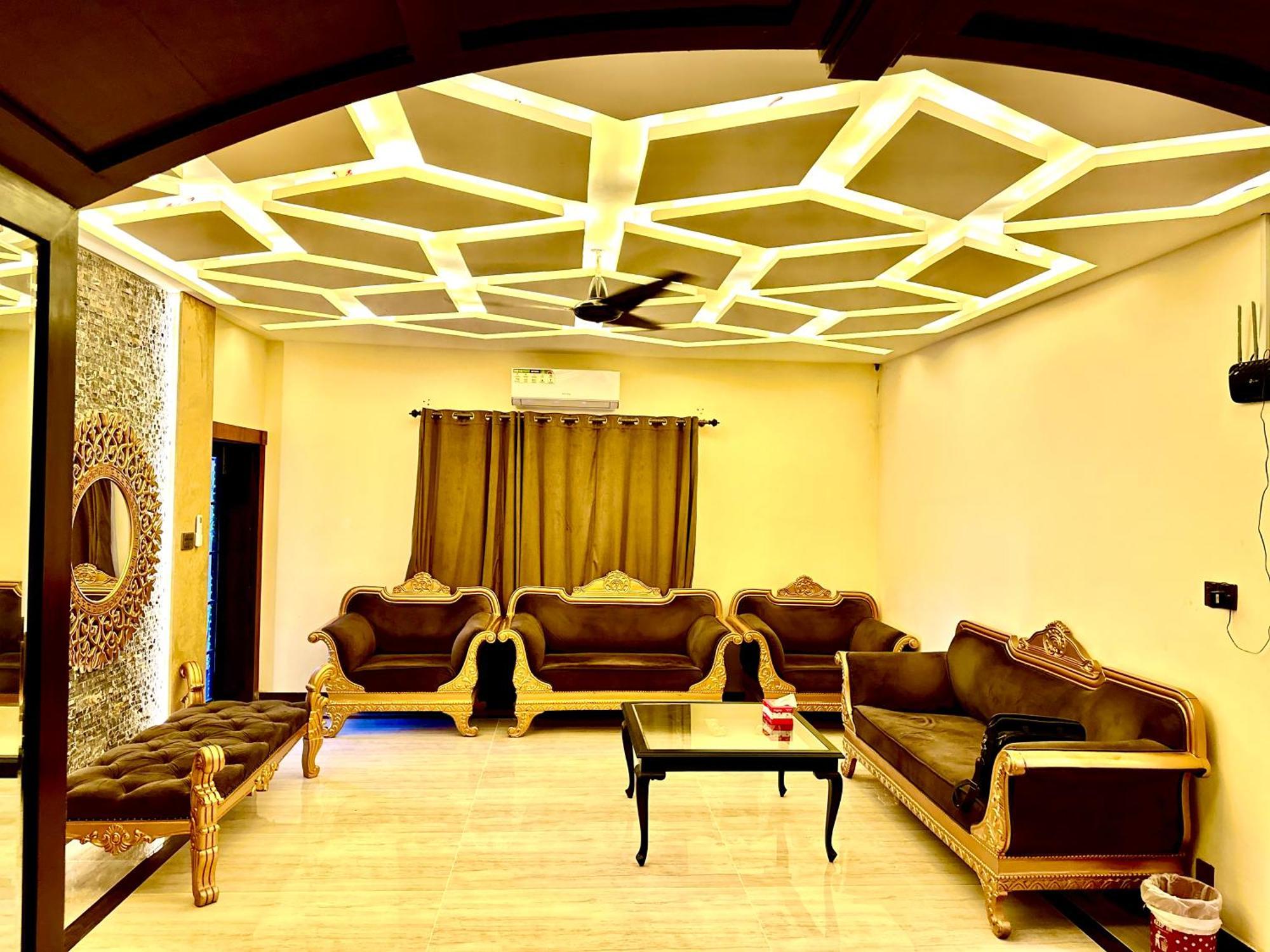 Hotel Blue Moon Continental Islamabad Exterior foto