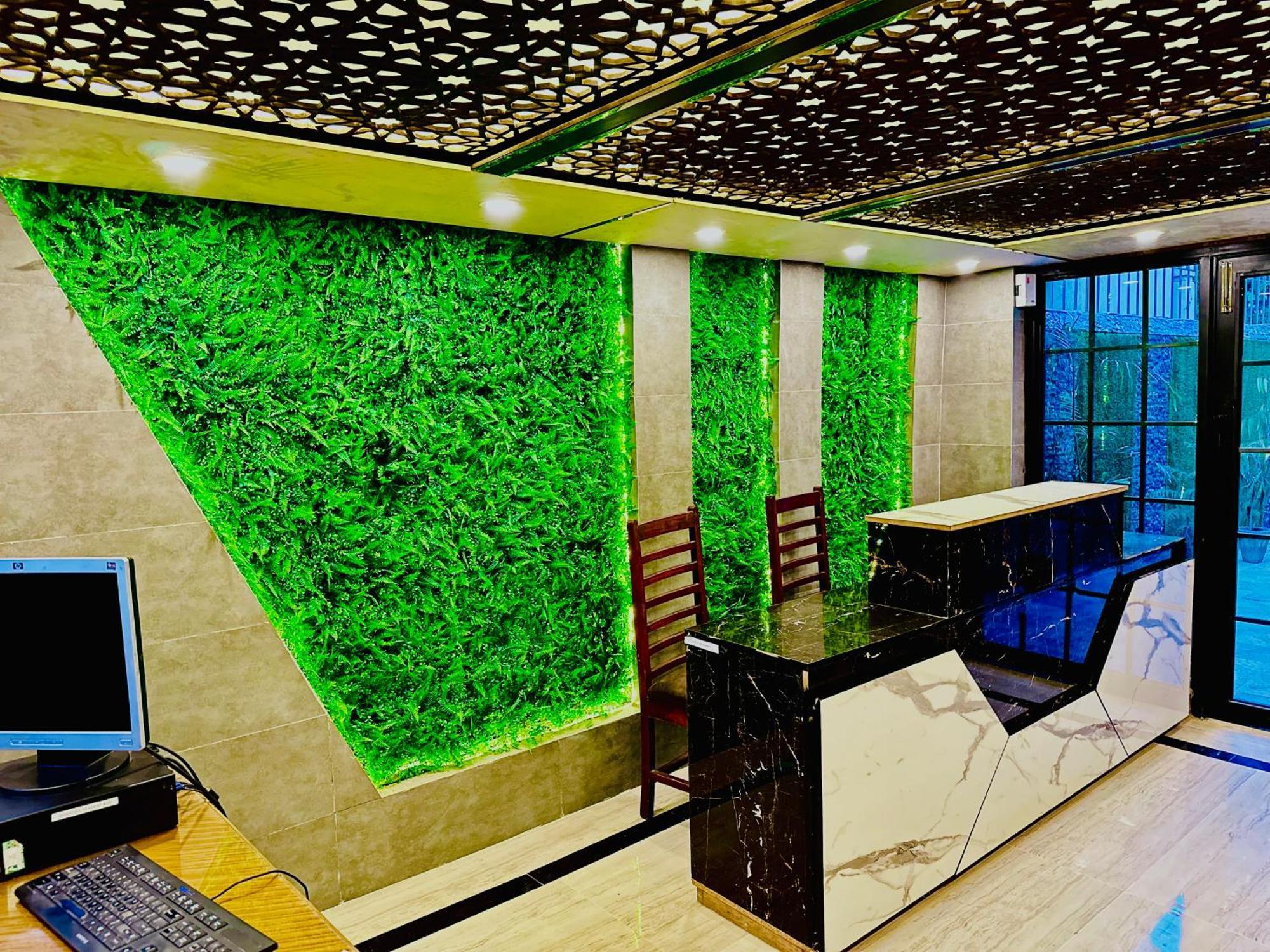 Hotel Blue Moon Continental Islamabad Exterior foto