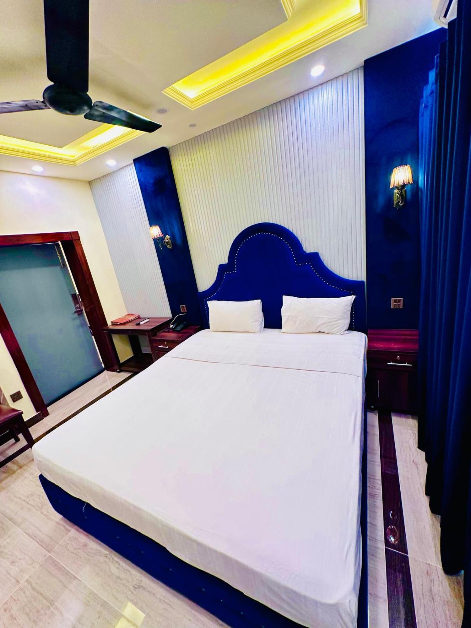 Hotel Blue Moon Continental Islamabad Exterior foto