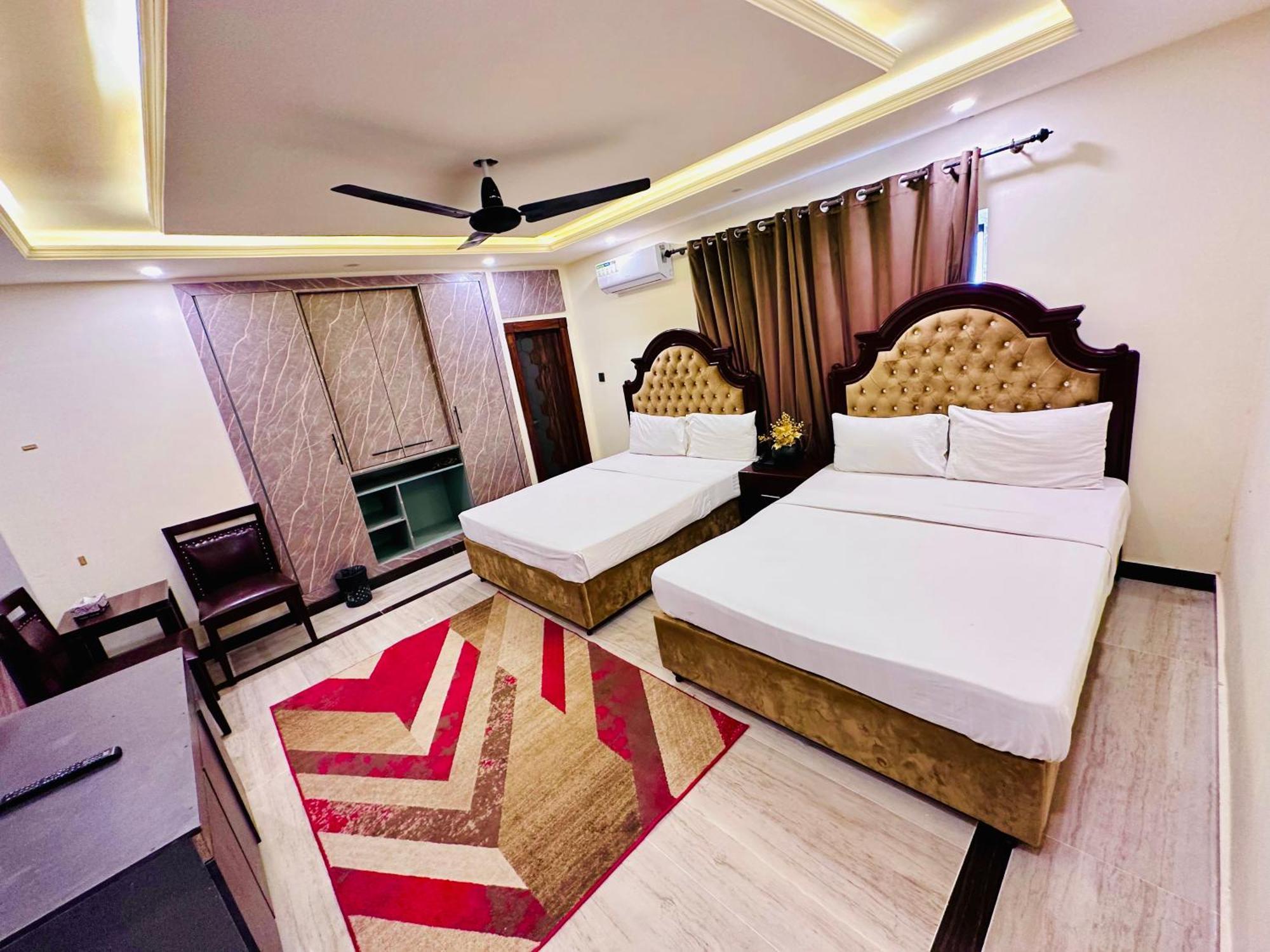 Hotel Blue Moon Continental Islamabad Exterior foto