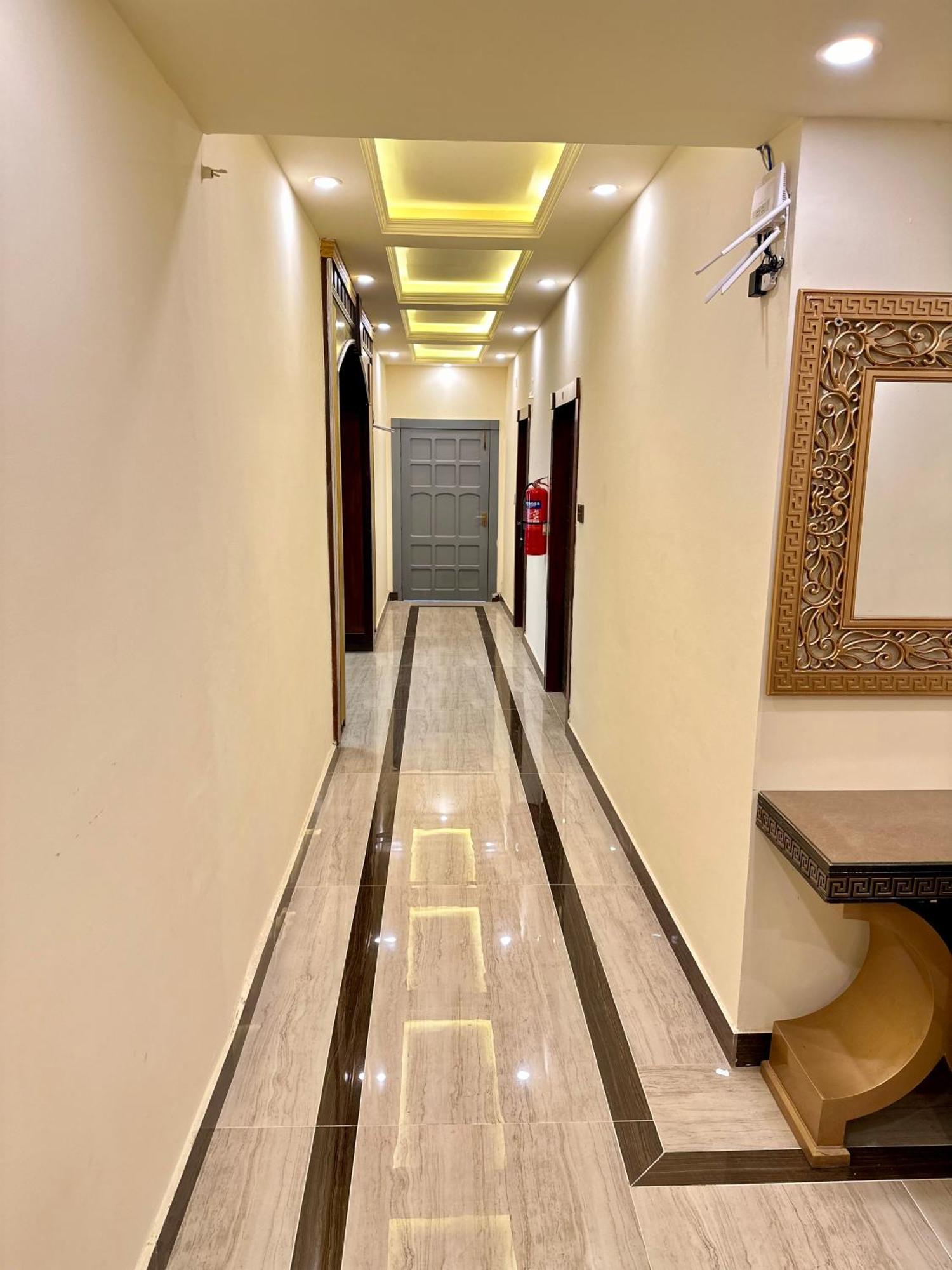 Hotel Blue Moon Continental Islamabad Exterior foto